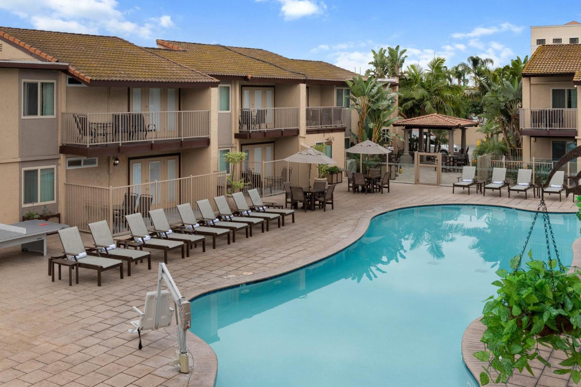 Hotel Club Wyndham Dolphin'S Cove Anaheim Exterior foto
